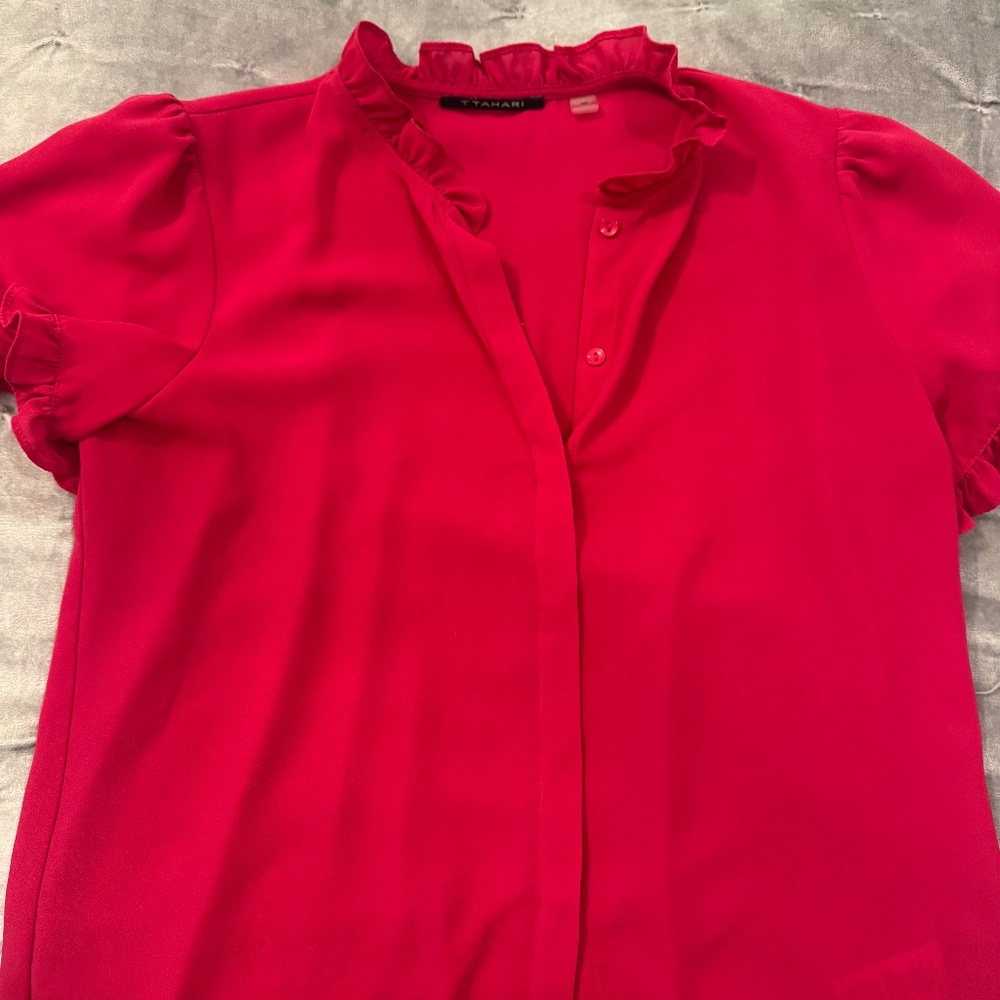 Tahari blouse